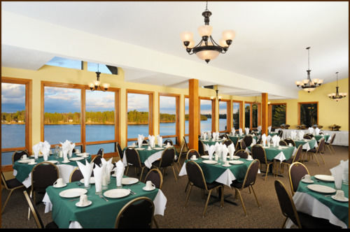 The Pointe Hotel And Suites Minocqua Esterno foto